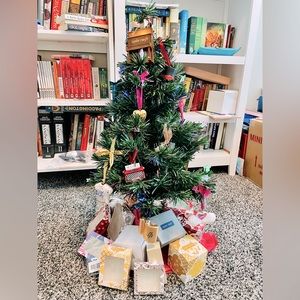 A Very Merry ‘Swiftmas’ Ornament Collection